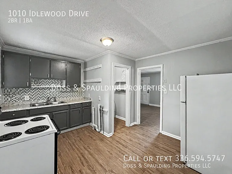 1010 Idlewood Dr — Photo 7