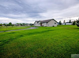 93 N Bassett Rd, Idaho Falls, ID 83402