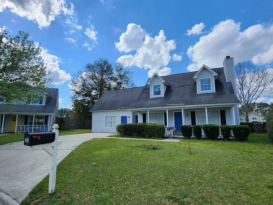 20 Ropemaker Ct