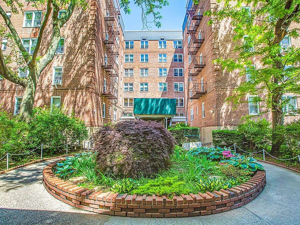 1st image of 144-41 Sanford Ave APT 3F
