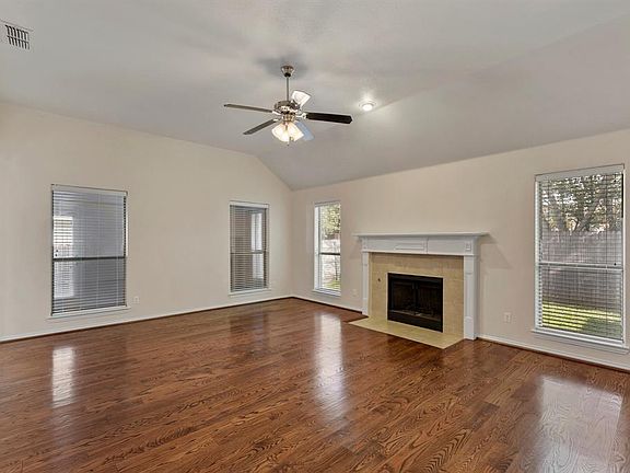 4th image of 6103 Rockby Ct