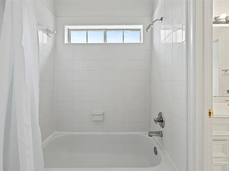 2923 Zachary Bend Ln — Photo 34
