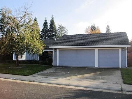 1st image of 1818 Woodacre Way