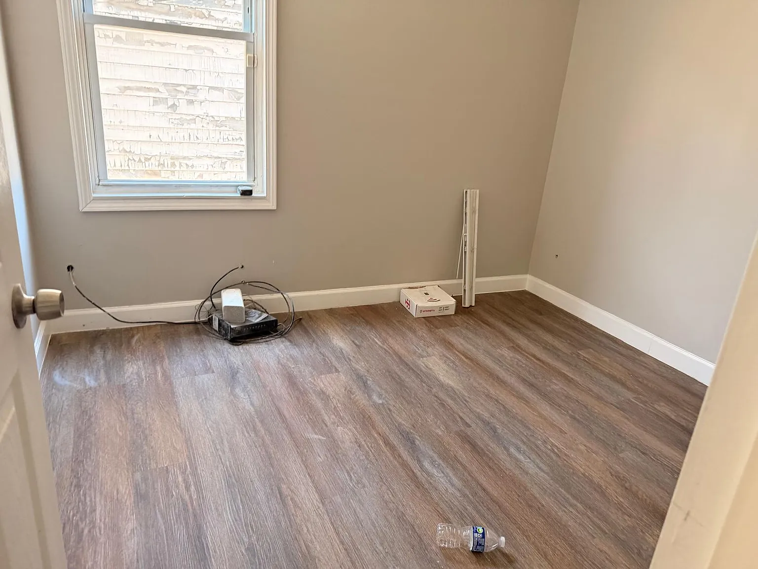 2415 Cody St — Photo 4
