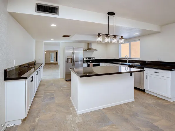 4812 E Water St, Tucson, AZ 85712