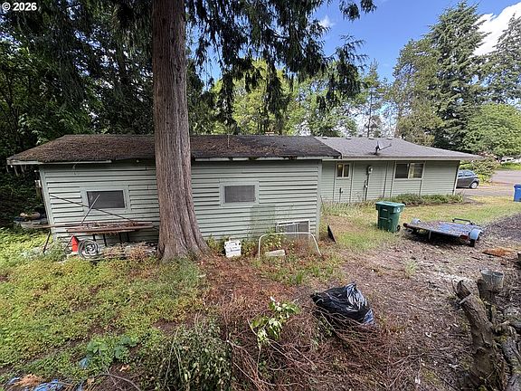 4th image of 7112 NE Fairway Ave