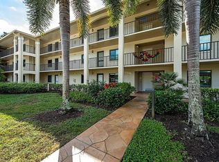 5776 Deauville Cir APT C104, Naples, FL 34112