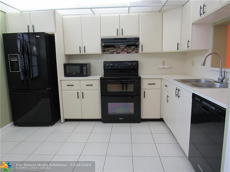 1st image of 3502 Bimini Ln APT M3