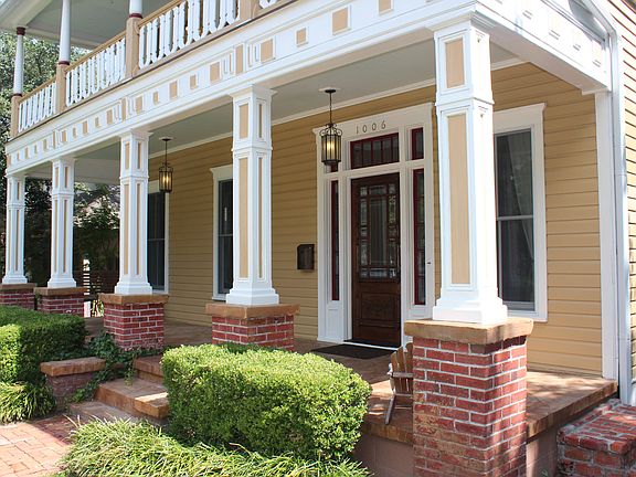 4th image of 1006 N Baylen St
