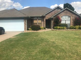 8200 N McKee Blvd, Oklahoma City, OK 73132