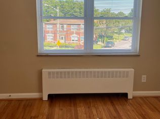 5702 Montgomery Rd APT 3, Cincinnati, OH 45212