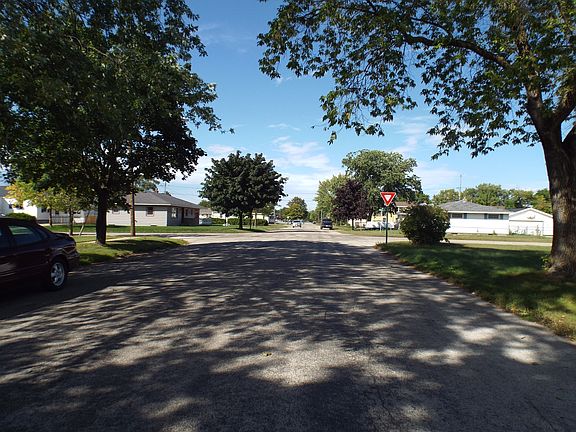 5th image of 2325 17th St