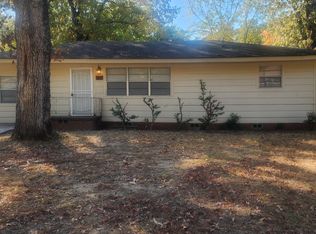 25 Sheffield Dr, Little Rock, AR 72209