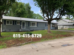 1214 Dossett St, Athens, TN 37303