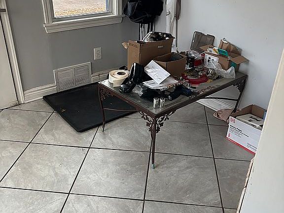 2nd image of 23163 Reynolds Ave
