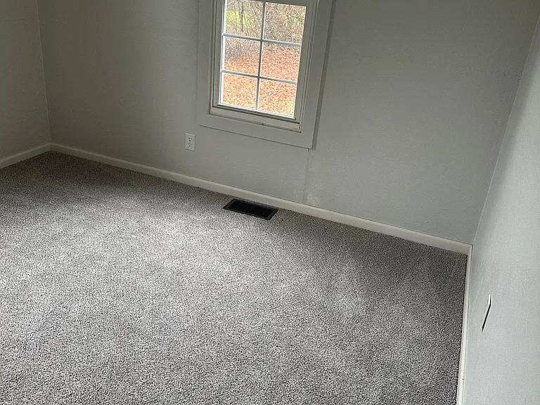 1341 Lengel Ave #1 — Photo 7