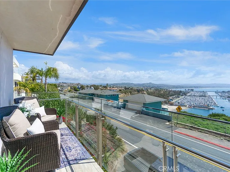34403 Green Lantern St #2 — Photo 16