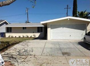 19327 Fairweather St, Santa Clarita, CA 91351