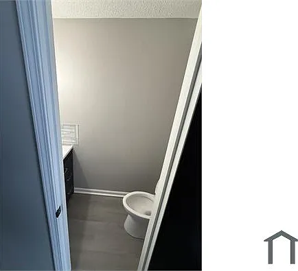 3 bed, 1274 sqft, $1,950 — Photo 4