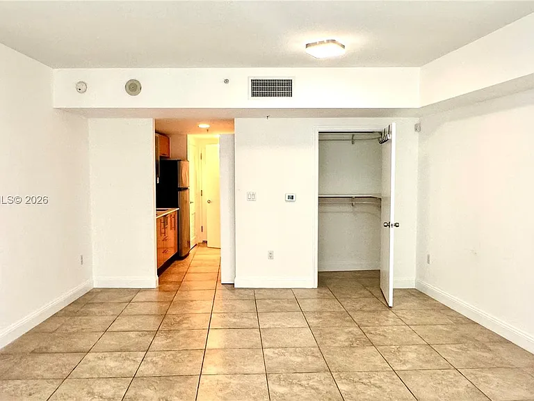 1750 N Bayshore Dr #2607 — Photo 8