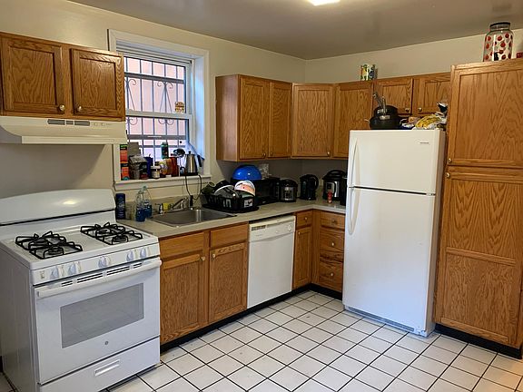 2nd image of 3210 Powelton Ave #A