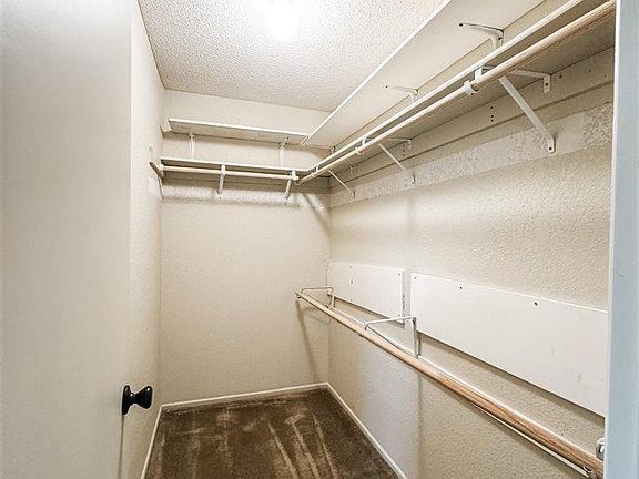 5th image of 4482 S Cedar Ave