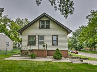 7054 Franklin St, Omaha, NE 68104