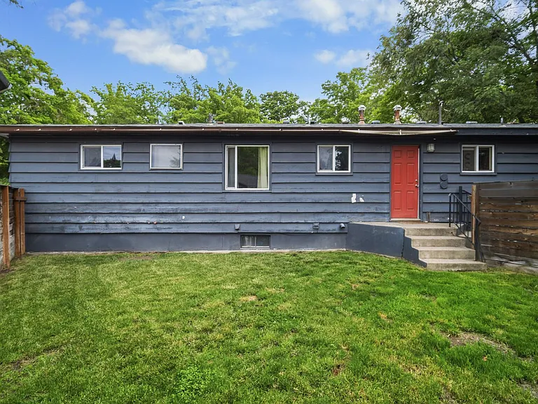 2925 W Northwest Blvd — Photo 36