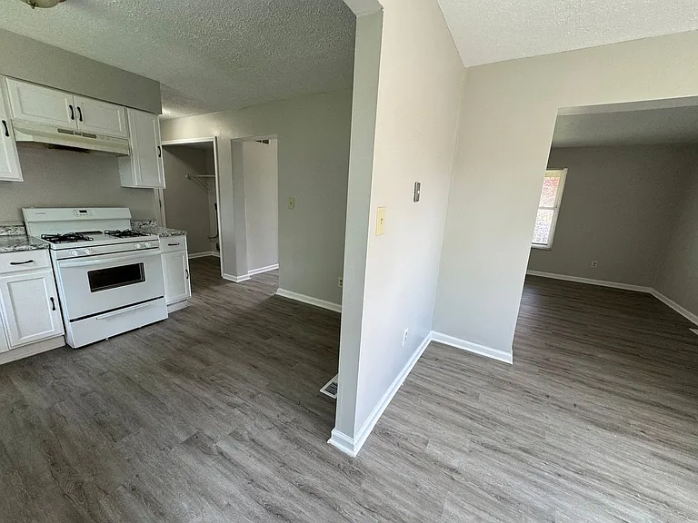 9634 Meadowlark Dr — Photo 8