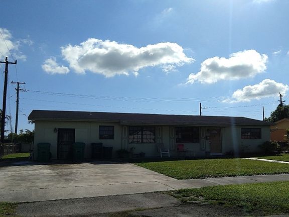 3rd image of 21241 NW 27th Ct