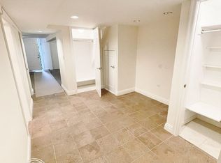 25-46 46th St #1DD, Astoria, NY 11103