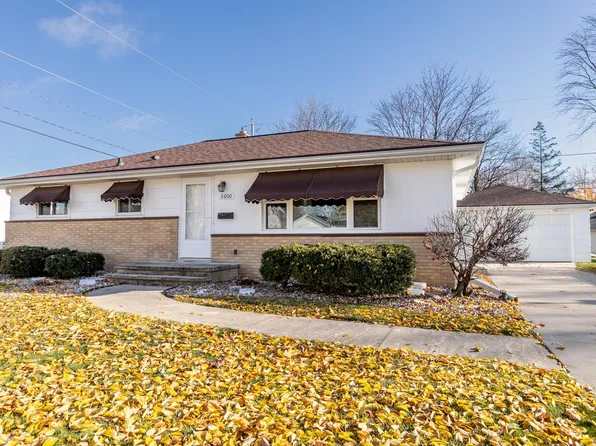 2600 Kirkland Ct, Appleton, WI 54911