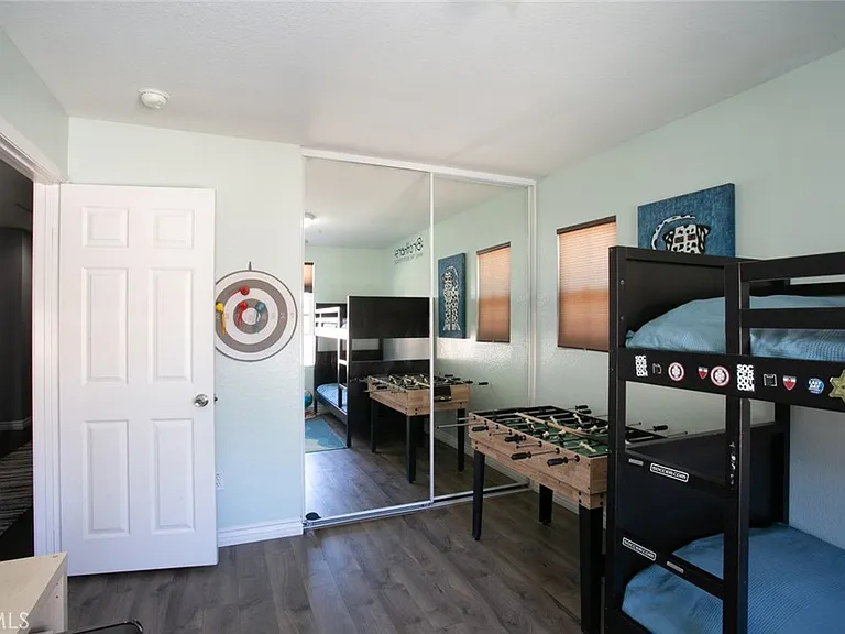 29208 Dakota Dr — Photo 23