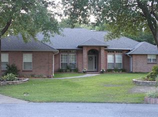 3370 Indian Hills Cir, Pace, FL 32571