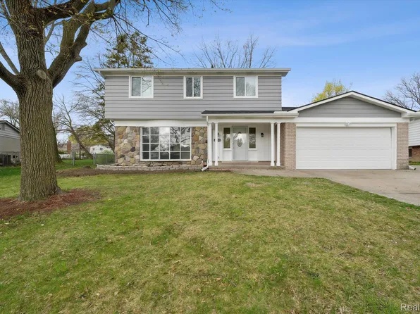 21333 Dartmouth Dr, Southfield, MI 48076
