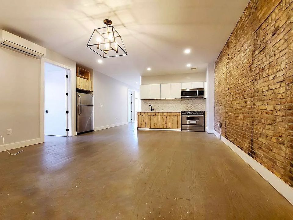 1st image of 835 Dekalb Ave APT 2R