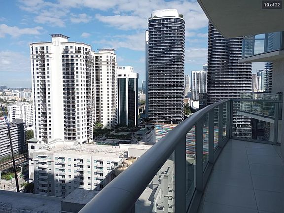 4th image of 1110 S Miami Ave #2506