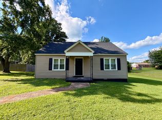 1010 W 4th St, Fulton, KY 42041