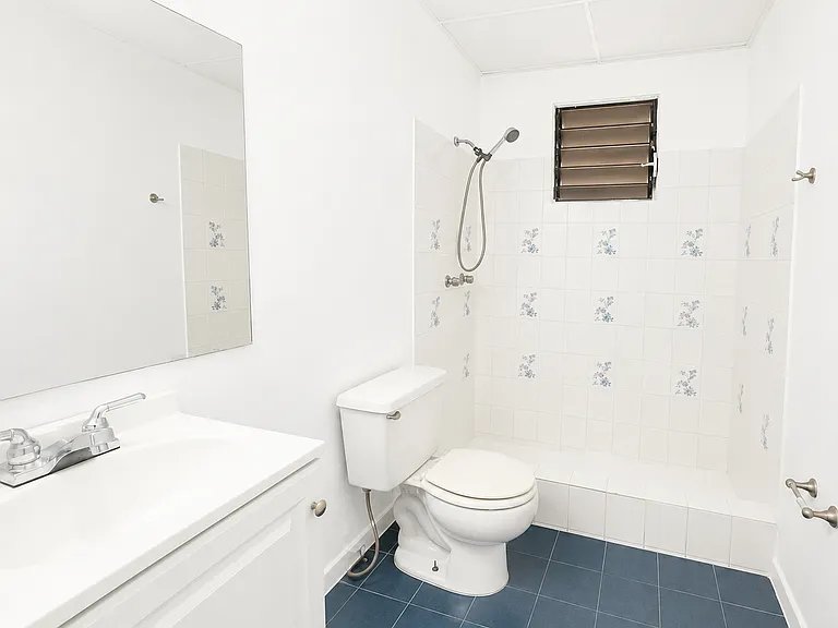 1286 Calle 11 Montecarlo #2A — Photo 6