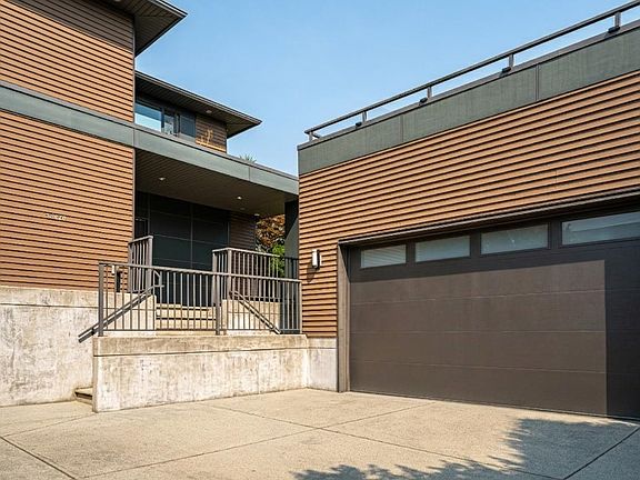 4th image of 33879 Knight Ave