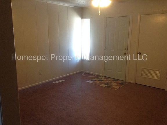 3rd image of 605 W 16th St