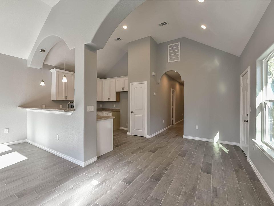 1st image of 16885 Forrestal Ct