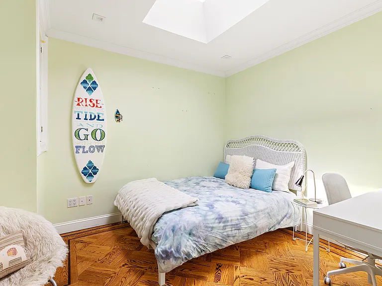31 Saint Marks Ave #2 — Photo 10