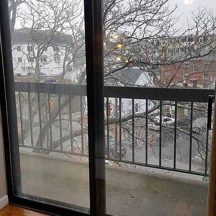 5th image of 123 Elm St APT D-11