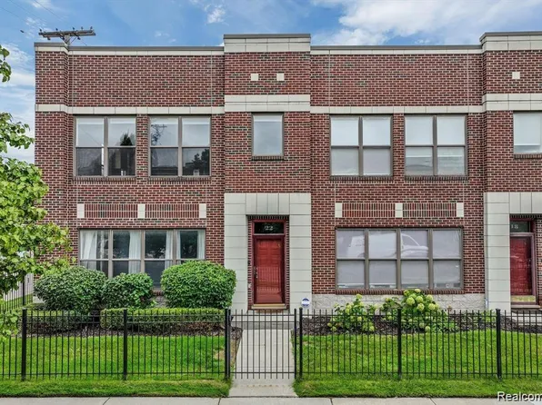 22 Pallister St, Detroit, MI 48202