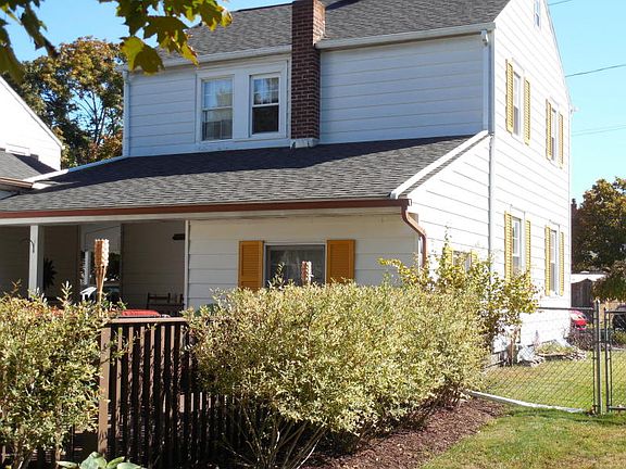 Rear With Privacy Shrubs