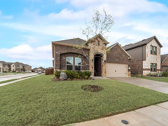 4th image of 10620 Breezeway Dr
