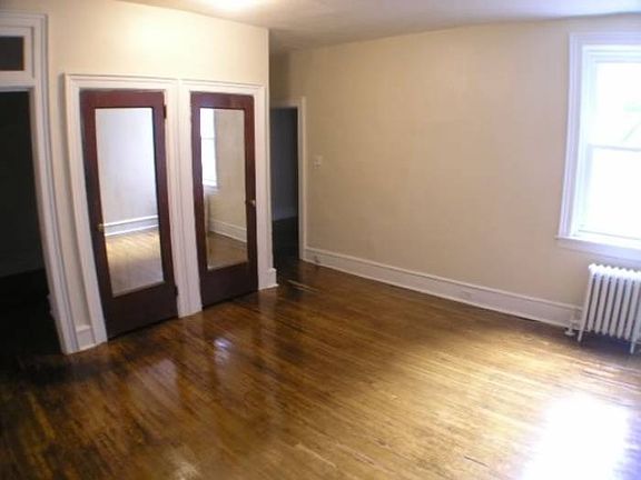 1st bedroom