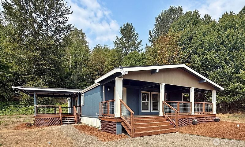 3rd image of 102 Eventide Lane