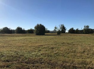 19811 57th Rd, Mc Alpin, FL 32062